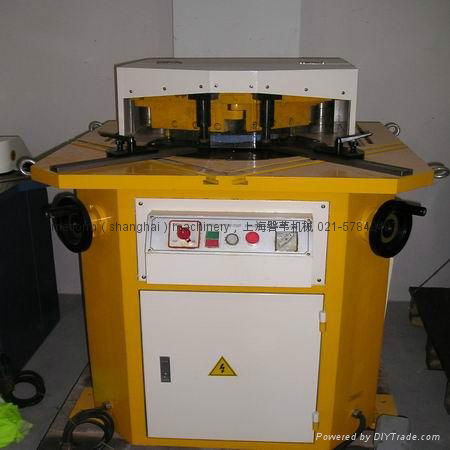 QF28Y4 200 Hydraulic corner notcher for aluminum plate sheet manufacture 5