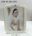 Wedding photo frame with pearls