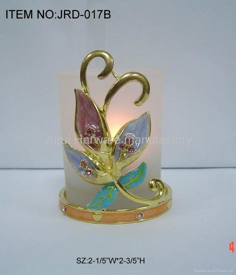 Metal candle holder with colorful epoxy flowers 4