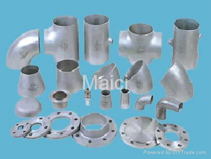 BUTT WELDED STAINLESS STEEL PIPE FITTING