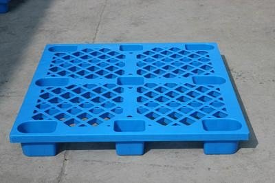 Lin Hui plastic revolving tray 2