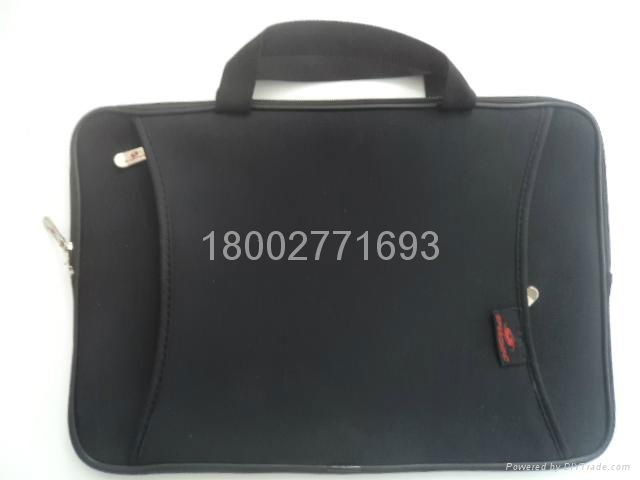 silk-screen neoprene laptop bag 2