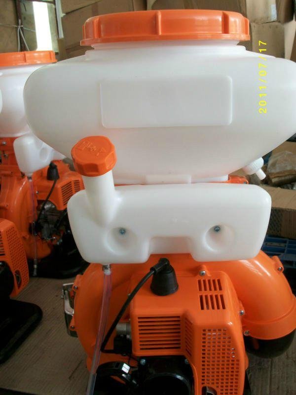 textile pest easy operation knapsack gasoline engine mist duster sprayer 3