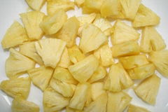 Canned pineapple pieces 580ml ( 850ml, 3100ml)