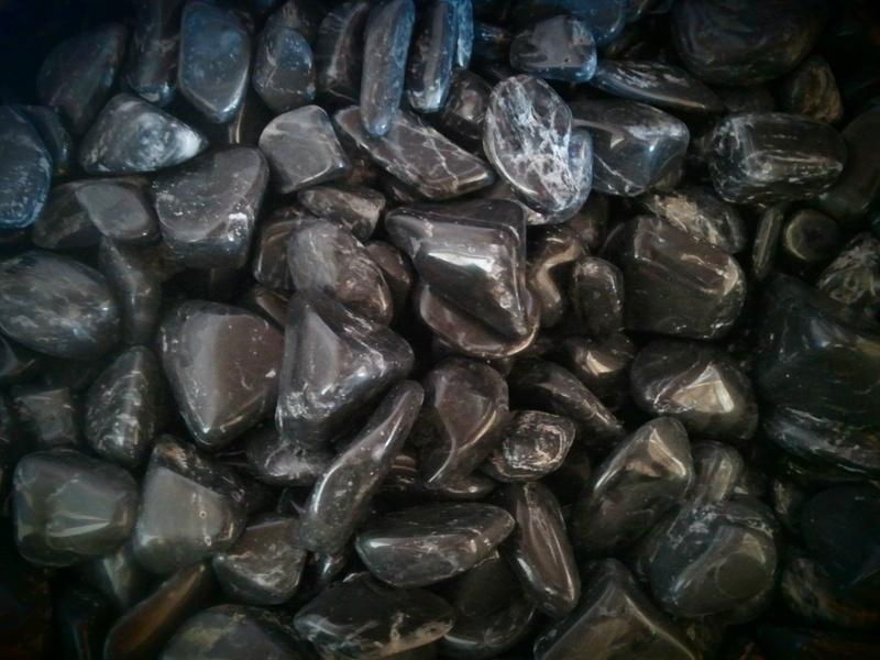 Onyx tumbled stones 5