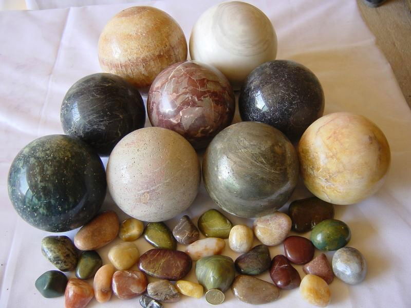 Quartz Drum stone balls natural 4