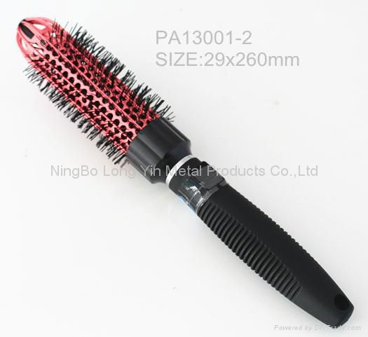 Plastic thermal hair brush 3