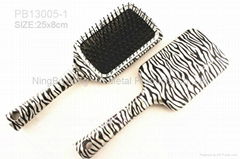 paddle hair brush