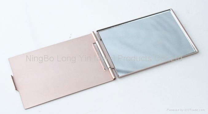 Cosmetic aluminum mirror 3