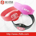 F08 RFID Silicone Wristband 2