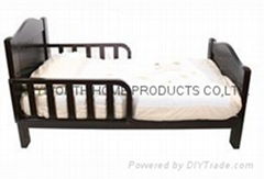  Junior Bed