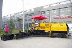 asphalt paver