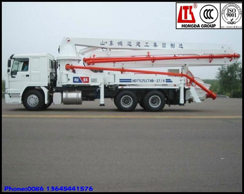 Concrete Pump from Hongda Group 3