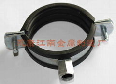 Heavy duty pipe clamp with rubber