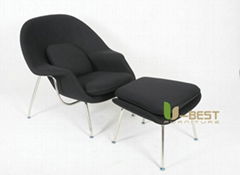 Eero Saarinen Womb Chair and Ottoman