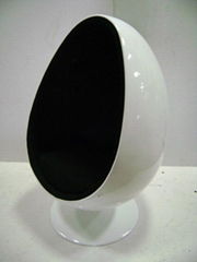 Ovalia Egg Chair