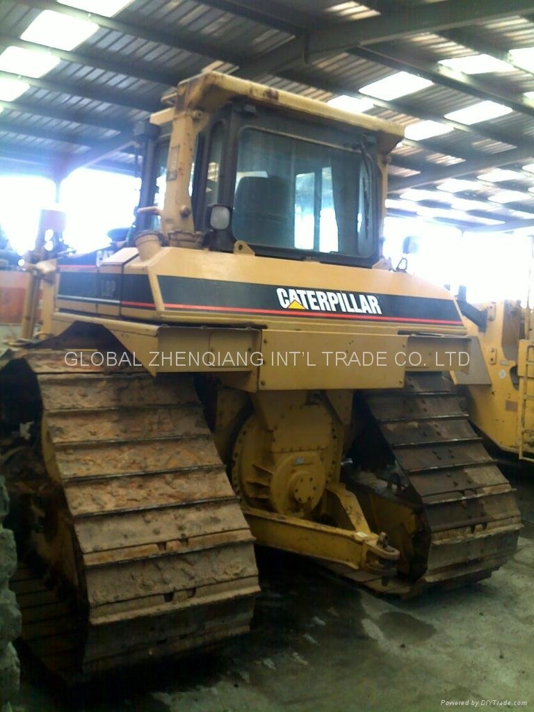 Used Caterpillar  D6R bulldozer  4