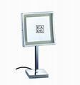 Desktop magnifying mirror illuminated 1