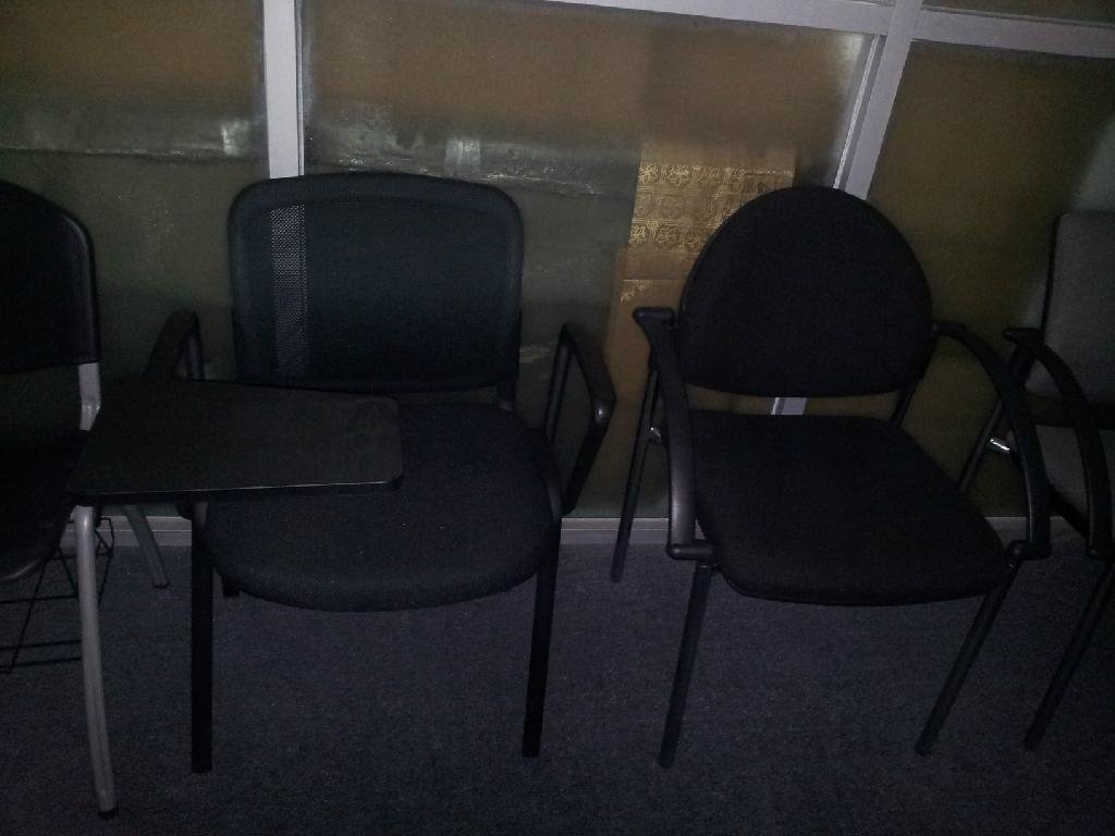 student/meeting chairs
