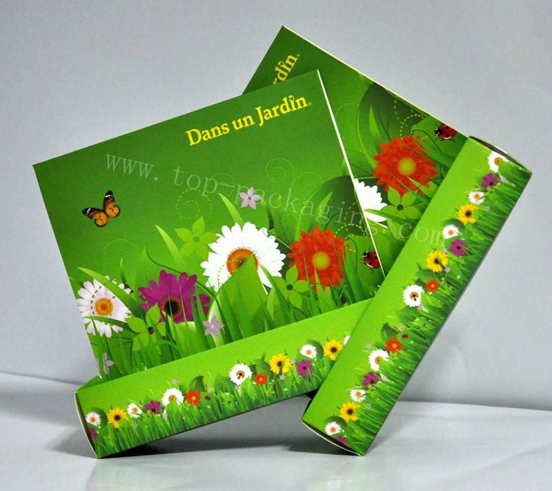 Cosmetic Paper Card Box with PVC Box 3