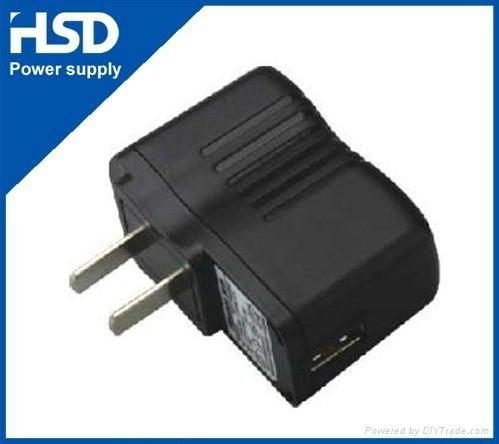 interchangeable Plug in Adapter used in US/UK/AU  4