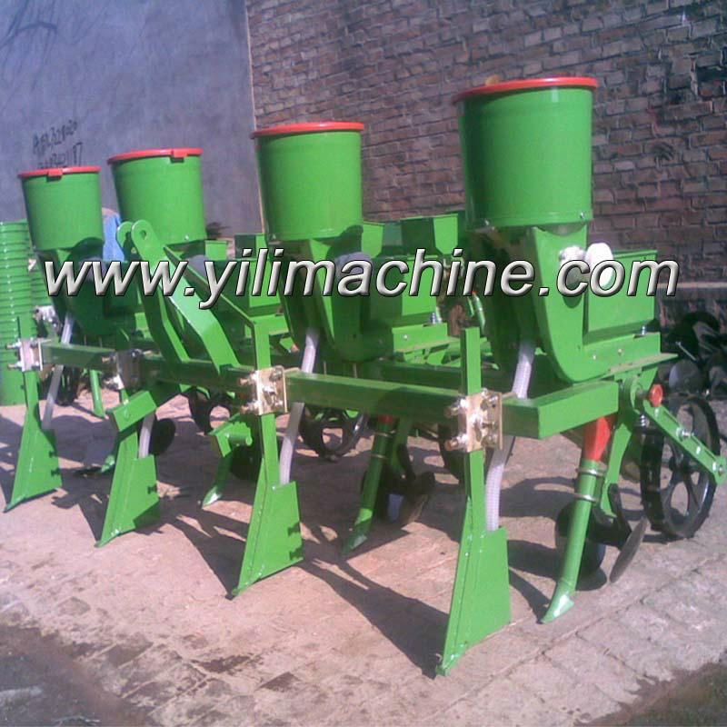 Corn Fine Seeding With Fertilizing Machine 2