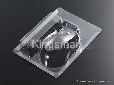 Vacuum forming plastic clamshell packaging for electronics