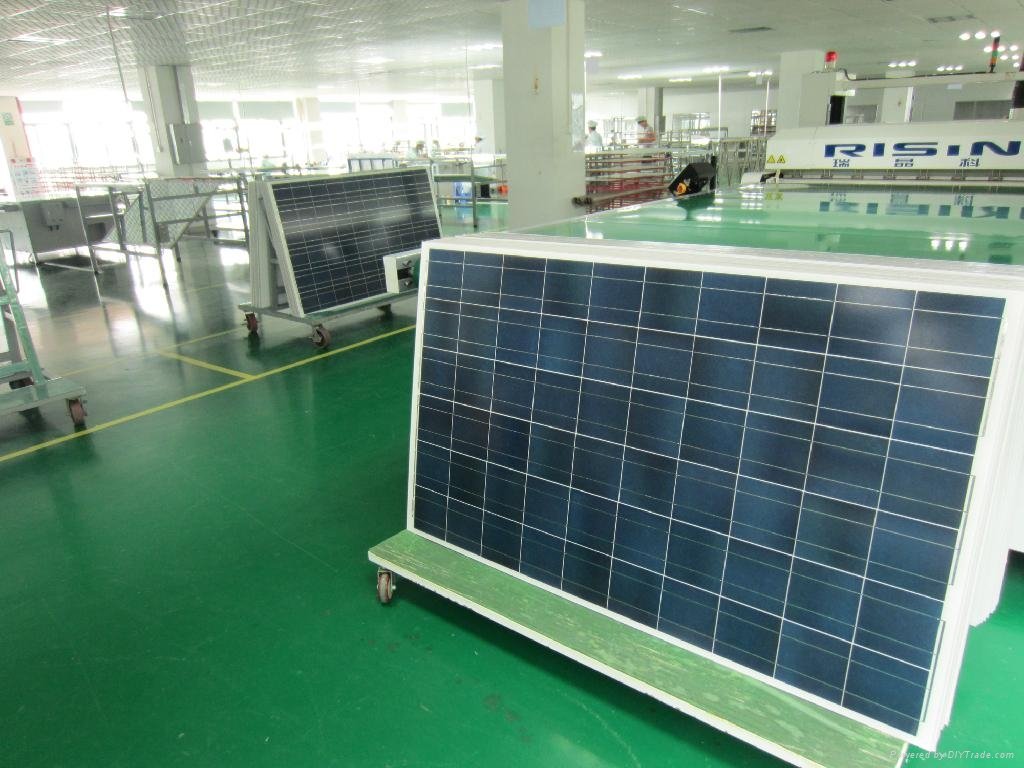 CE/TUV/RoHS certified Monocrystalline Solar Panels 