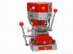 Vertical keys cutting machine