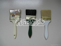 Paint brush with wooden or plastic handle