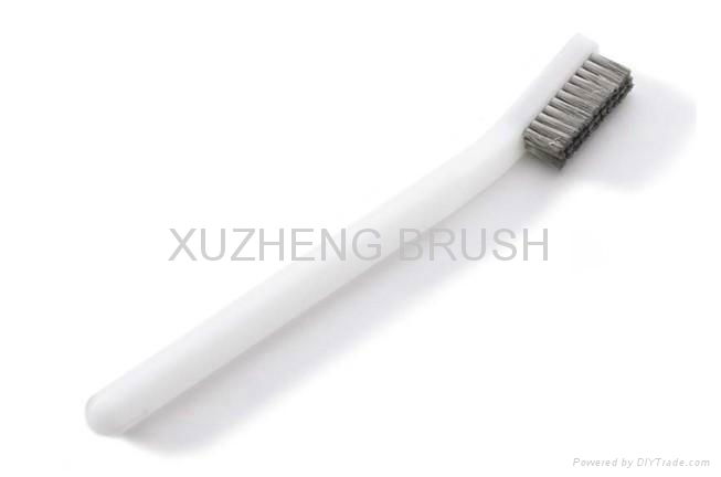 Titanium wire tooth shape brush