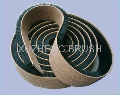 Belt brush