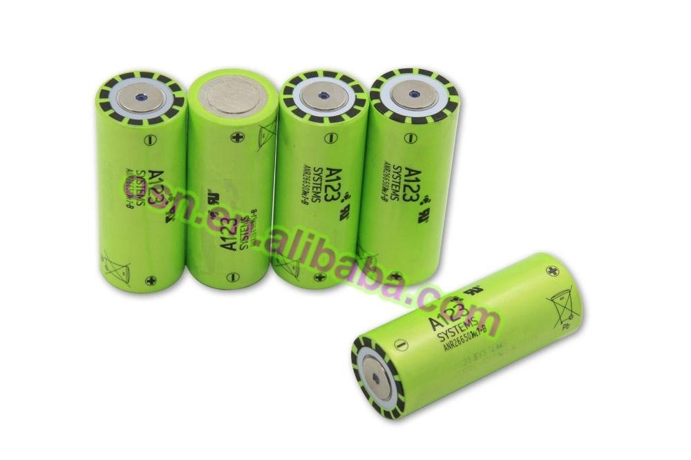 A123 26650 3.3V 2500mAh ANR26650M1B Battery  2