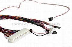 Pharmaceutical equipment wire harness