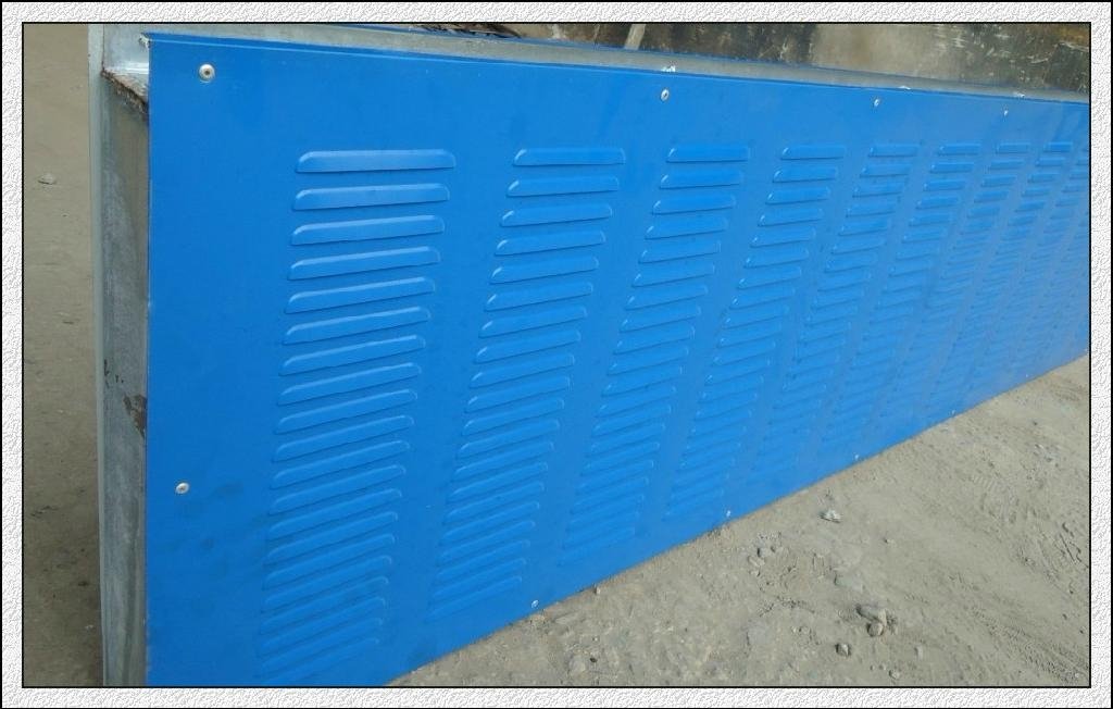Metal noise barrier panel 3