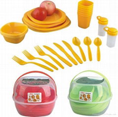 54pcs plastic picnic set