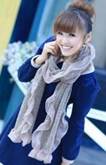 ladies fashionable scarf