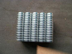 Rare earth magnet