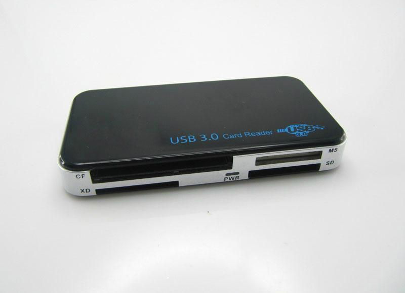 USB 3.0 CARD READER