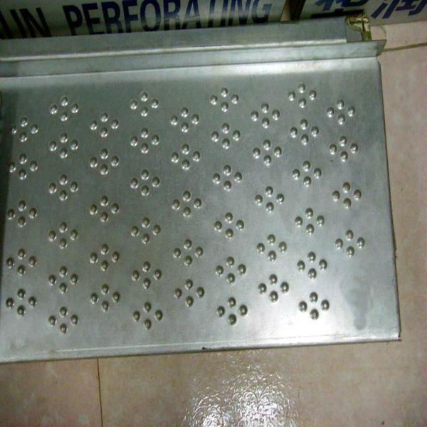 60 degree perforated metal mesh