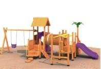 Wooden ourdoor playgroundQQ12042-6