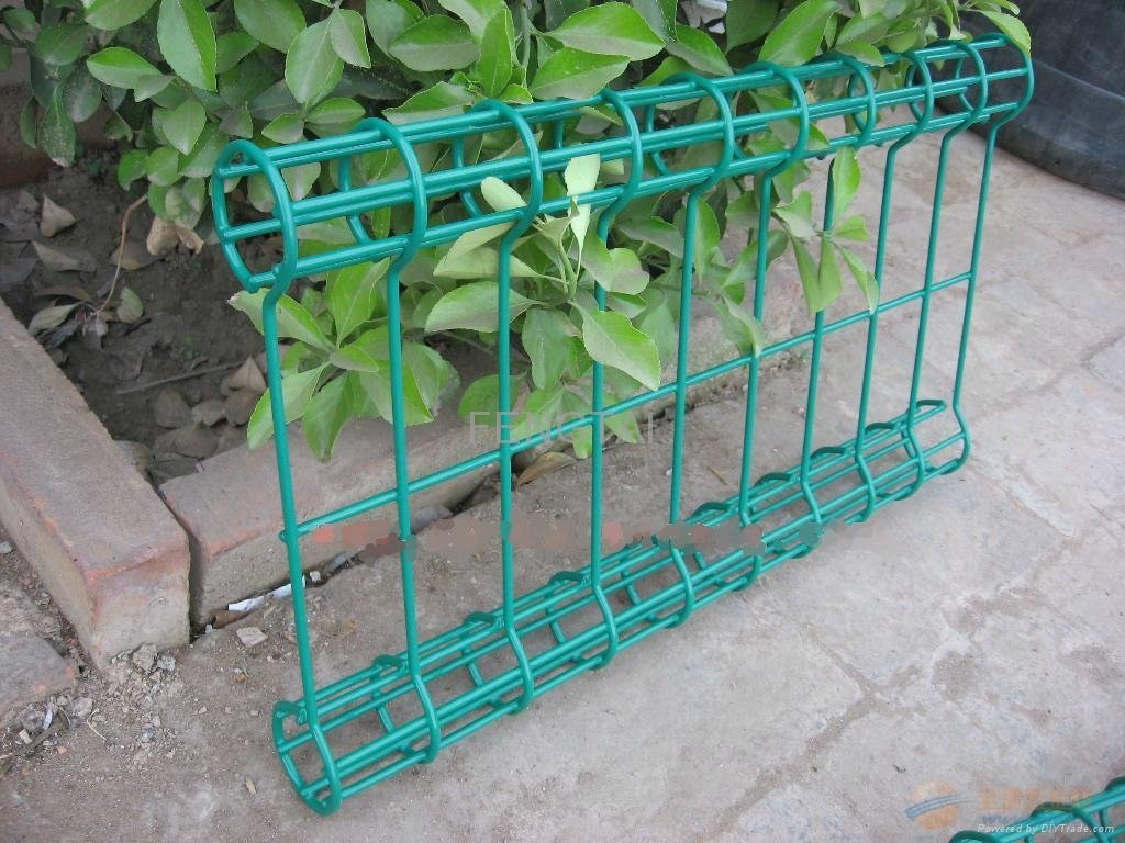 Double Circle Fence for Security or Decoration 2