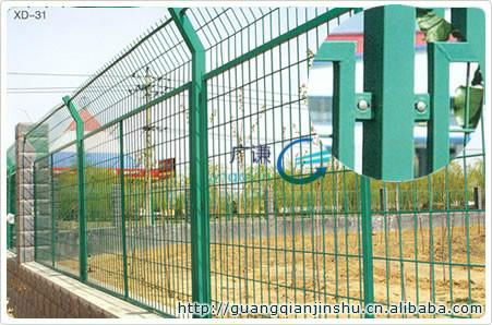 山东济南潍坊厂区场地框架隔离栅护栏网|现货护栏 3