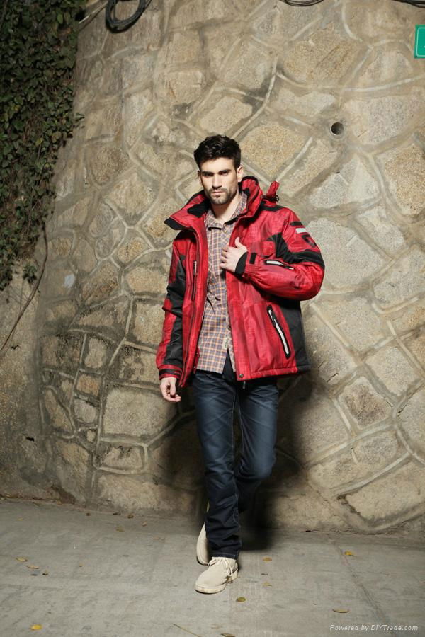 2013 Mens cool jacket for outdoor sport and outdoor wear 3