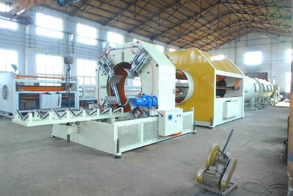 PE heat preservation/jacket pipe production line 3