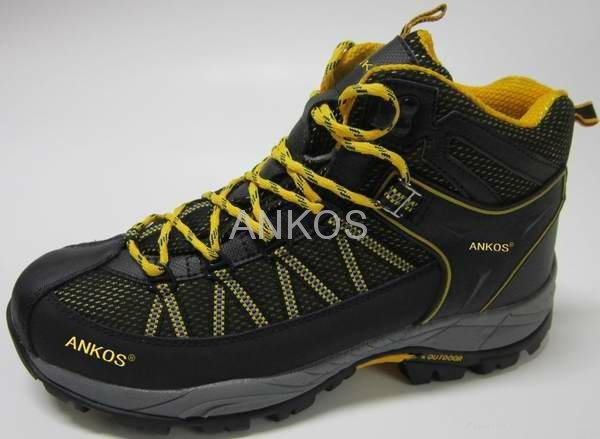hiking shoes for men,cheap and competitive price,cow suede and support OEM&ODM 2