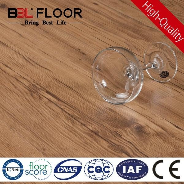 12mm thickness AC3 Middle Embossed Oak laminate flooring 8662