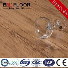 12mm thickness AC3 Middle Embossed Oak laminate flooring 8662