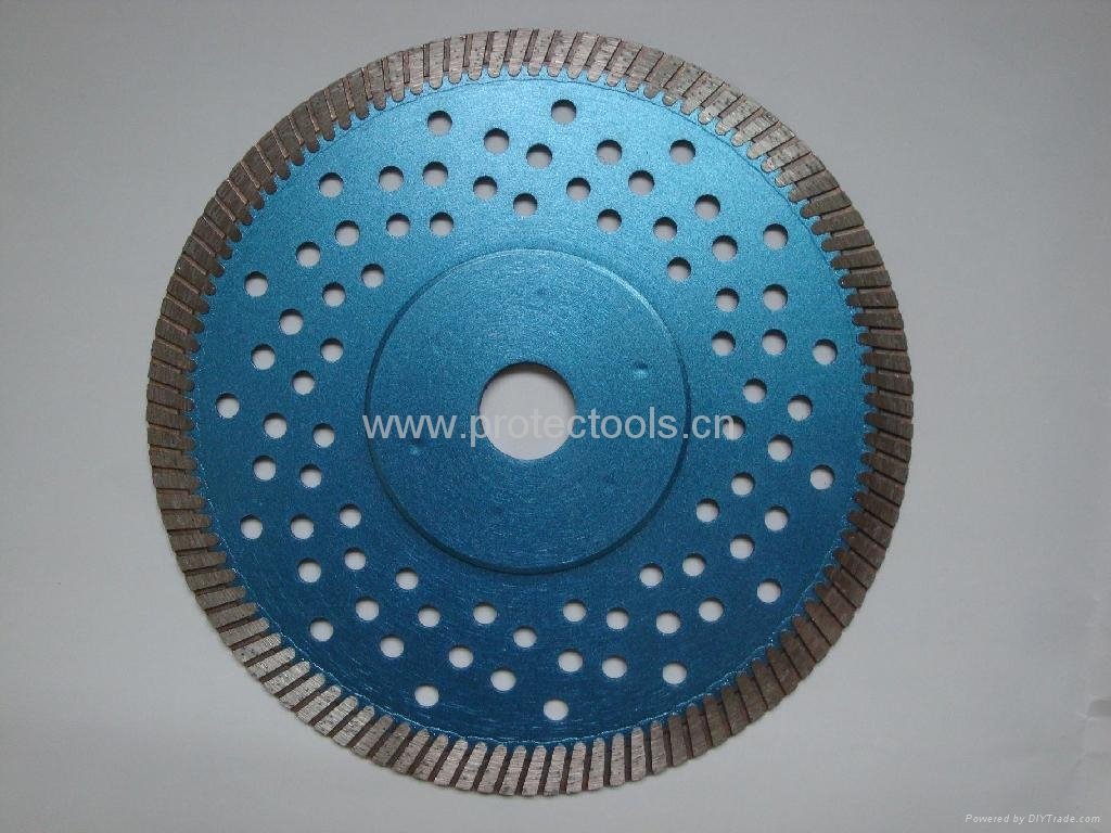 reinforced centre-hot pressed narrow teeth turbo blade