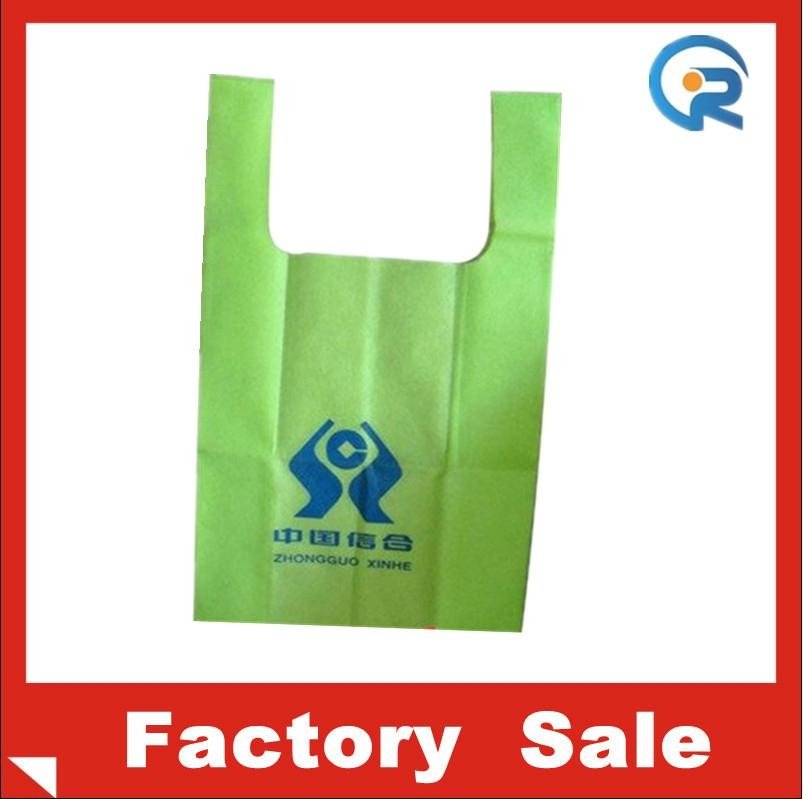 Factory customize  non woven T-shirt bag 
